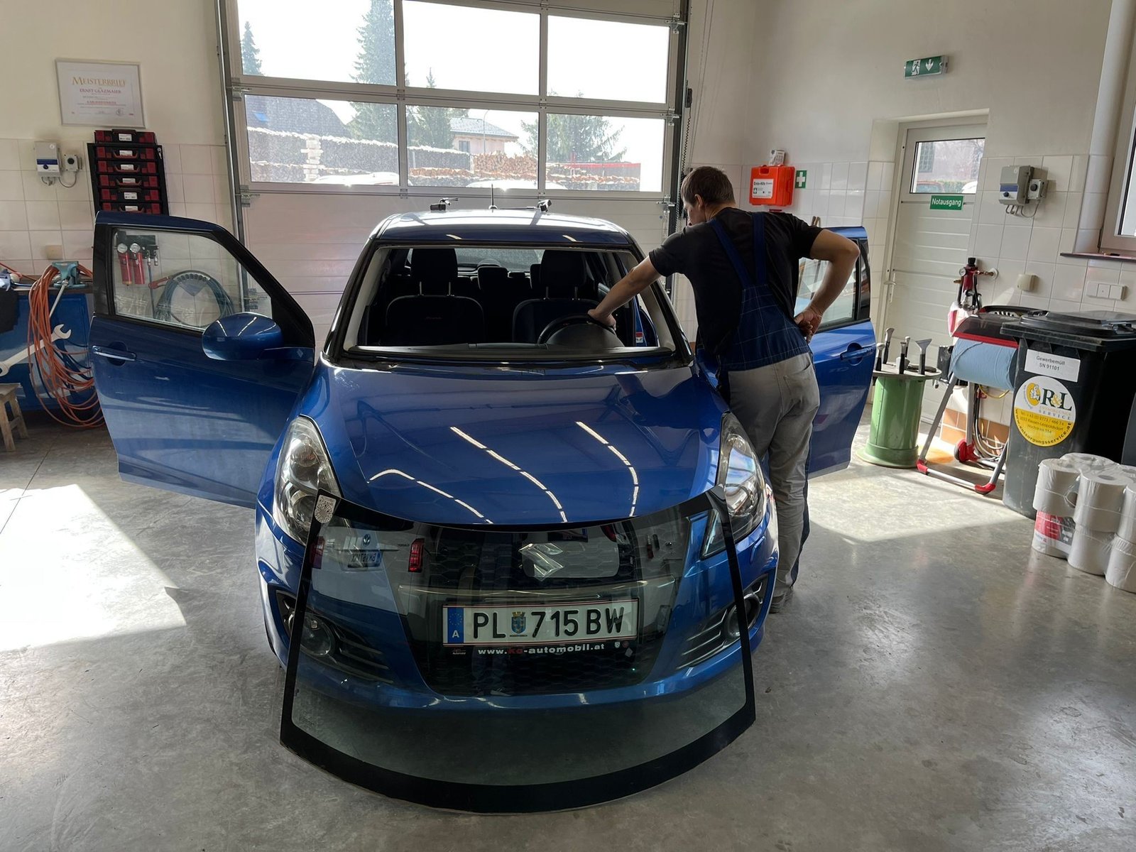 lackiertes Auto von KFZ-Spenglerei & Lackierung Ernst Glazmaier in Altlengbach im Bezirk Sankt Pölten-Land